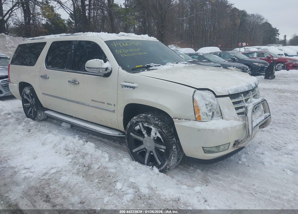 2008 CADILLAC ESCALADE ESV STANDARD VIN: 1GYFK668X8R206173