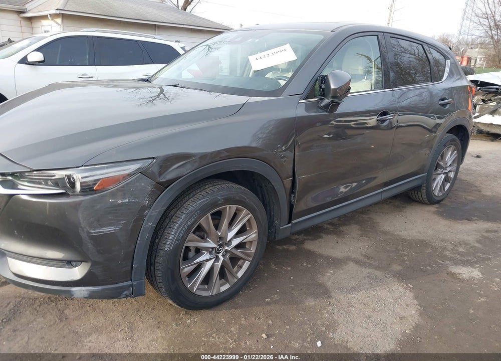 2019 MAZDA CX-5 GRAND TOURING VIN: JM3KFBDM8K1597726