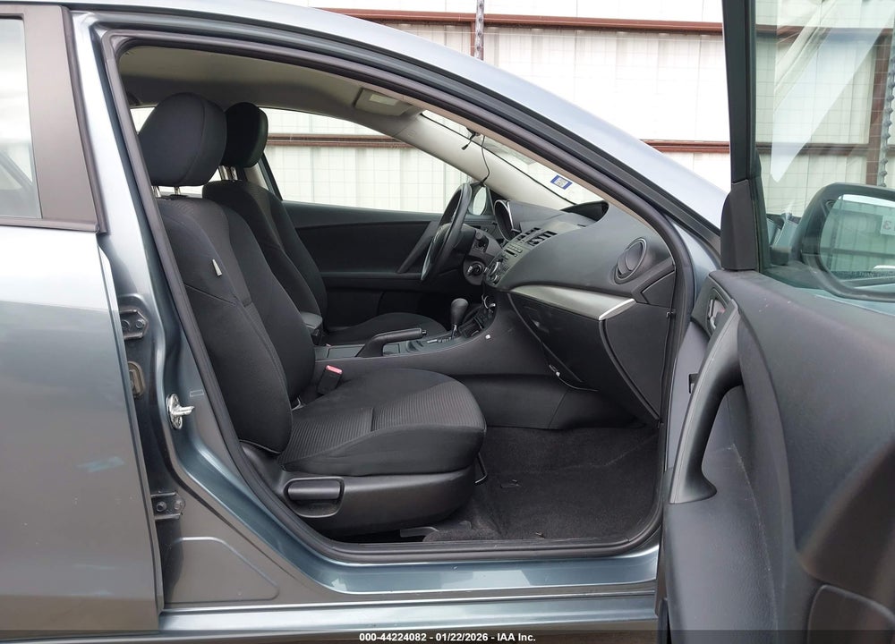 2012 MAZDA 3 I SPORT VIN: JM1BL1UF4C1552541