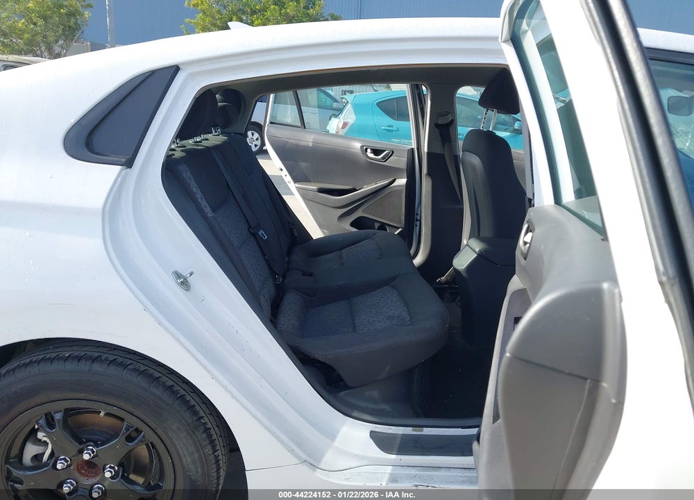 2019 HYUNDAI IONIQ HYBRID BLUE VIN: KMHC65LC8KU178745