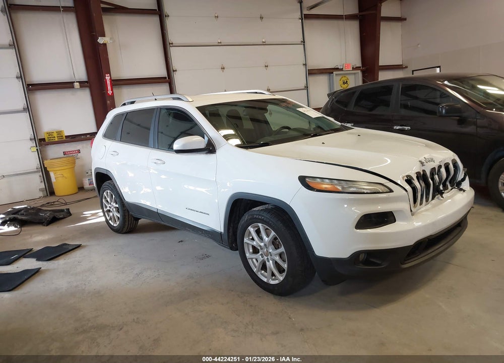 2015 JEEP CHEROKEE LATITUDE VIN: 1C4PJLCS5FW730969