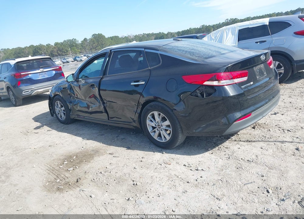 2016 KIA OPTIMA LX VIN: 5XXGT4L31GG031558