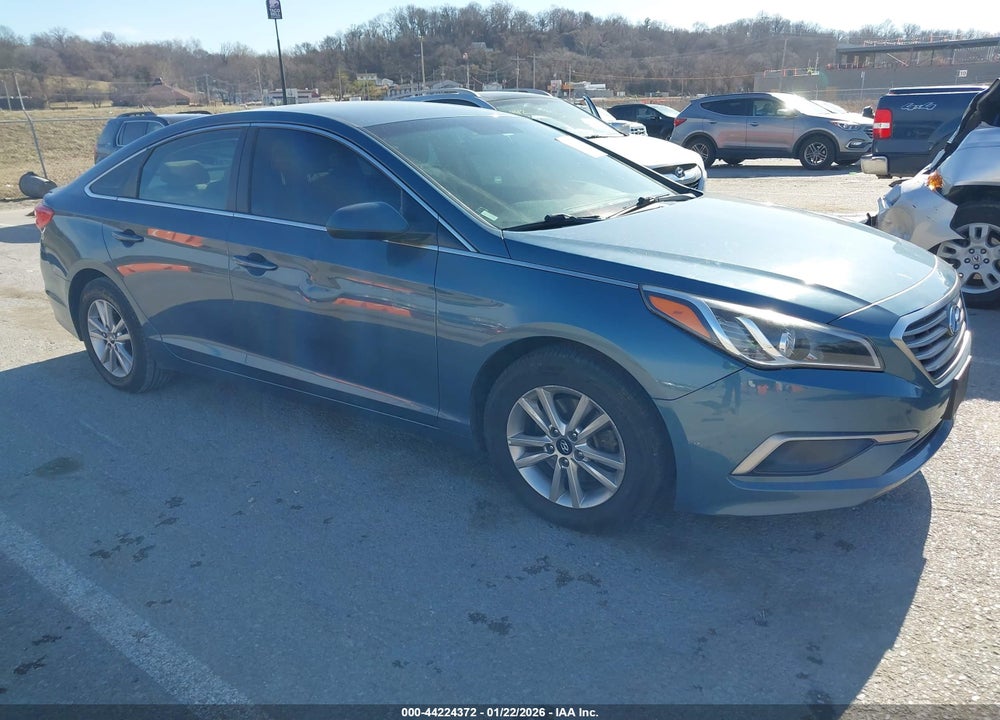2017 HYUNDAI SONATA VIN: 5NPE24AF0HH536276