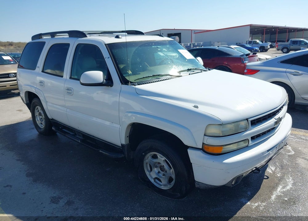 2005 CHEVROLET TAHOE VIN: 1GNEK13T15R255939