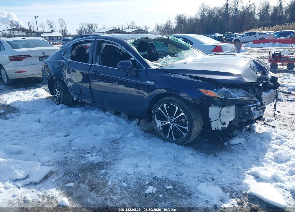 2021 TOYOTA CAMRY LE HYBRID VIN: 4T1C31AKXMU031793