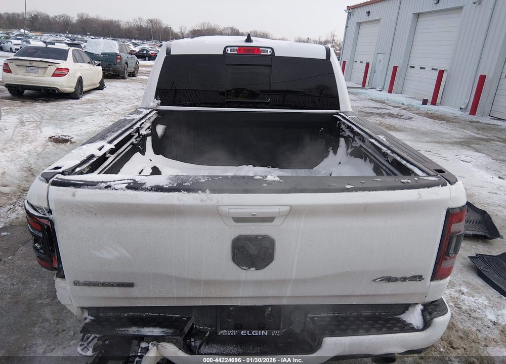 2021 RAM 1500 LAIE  4X4 5'7 BOX VIN: 1C6SRFJT4MN506909