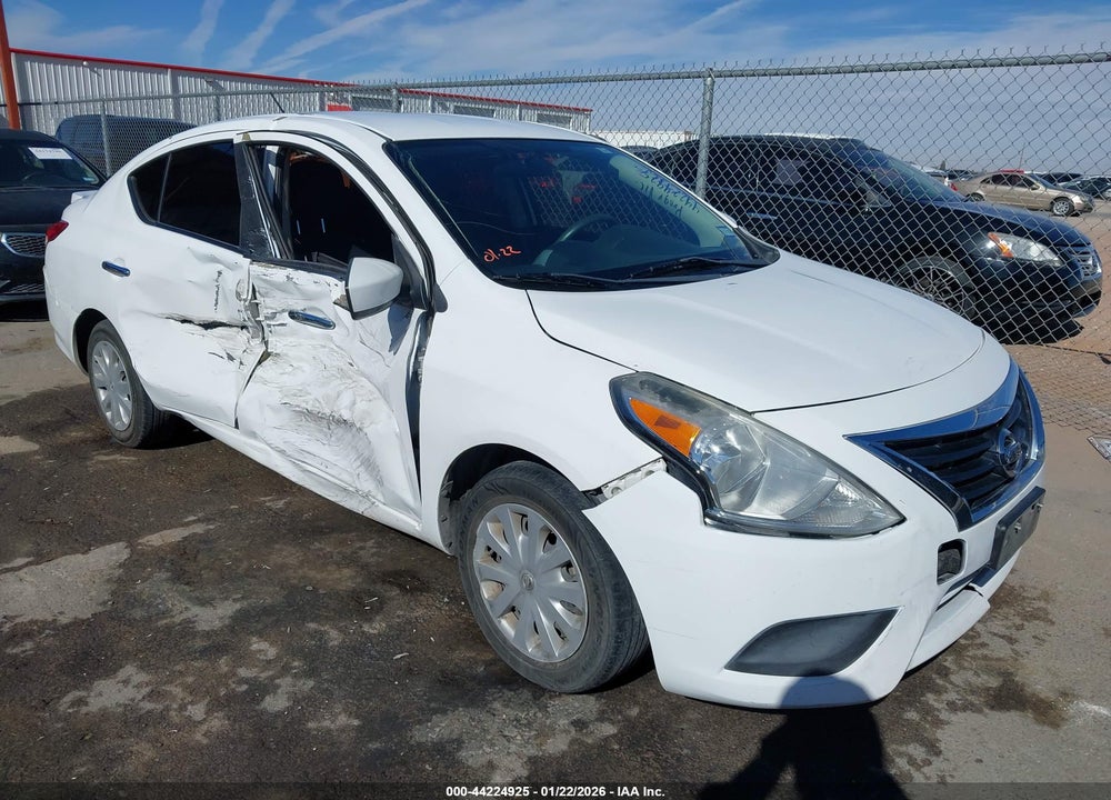 2018 NISSAN VERSA 1.6 SV VIN: 3N1CN7AP4JL882672