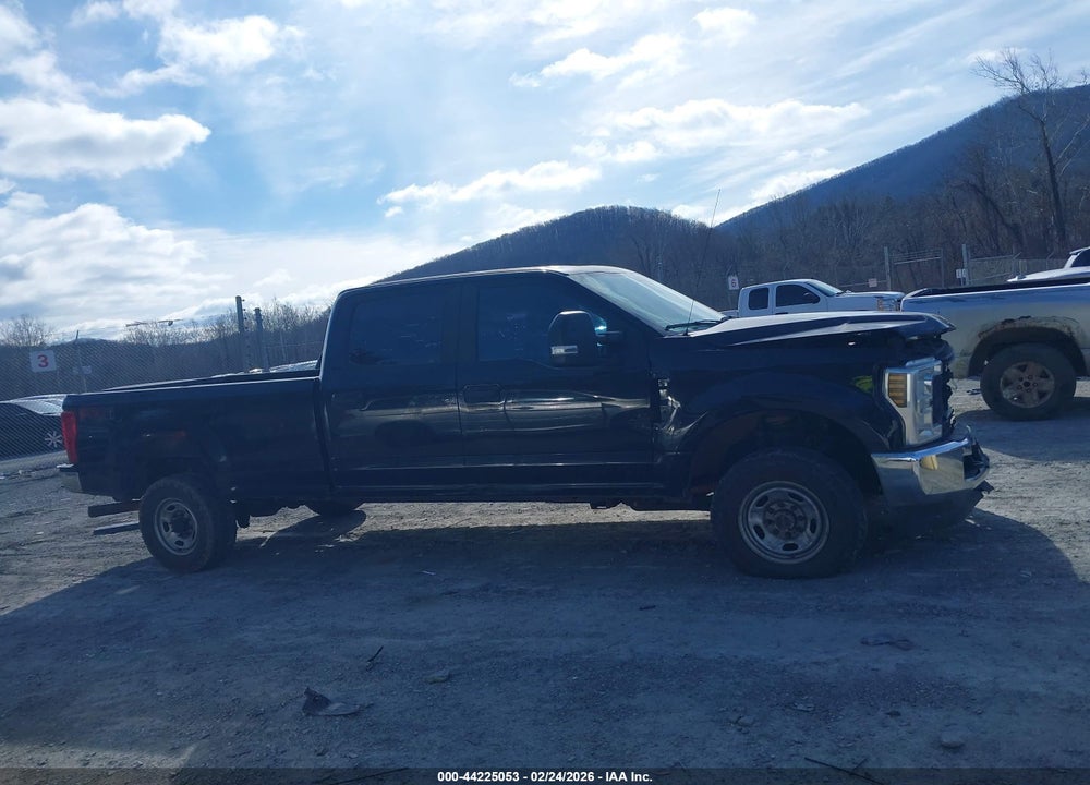 2018 FORD F-350 XL VIN: 1FT8W3B67JEC98183
