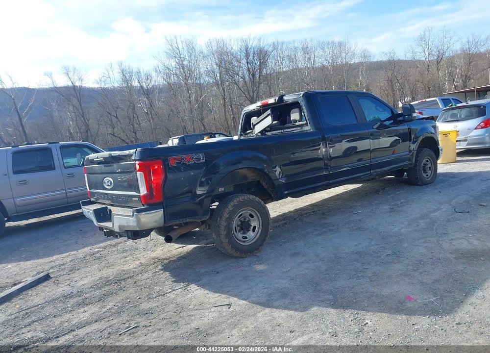 2018 FORD F-350 XL VIN: 1FT8W3B67JEC98183