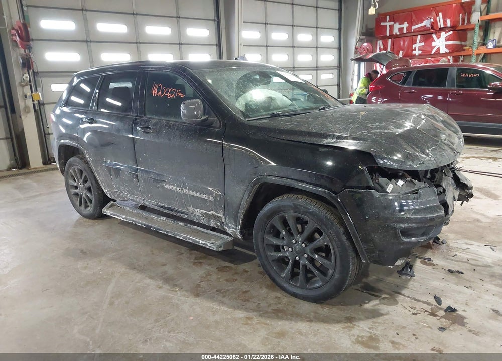 2018 JEEP GRAND CHEROKEE ALTITUDE 4X4 VIN: 1C4RJFAG8JC475429