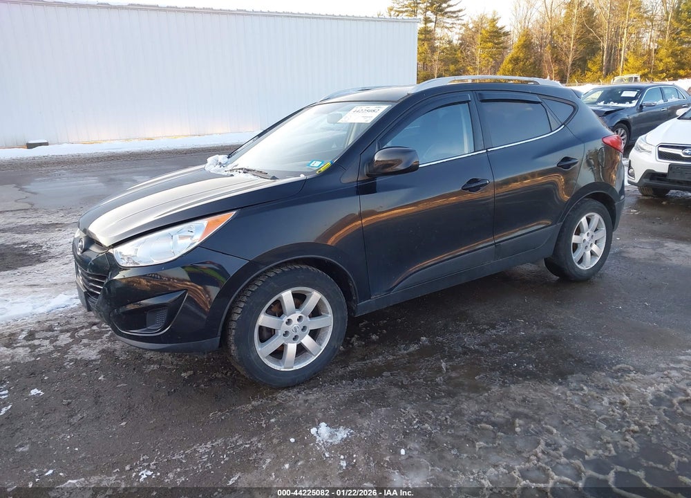 2010 HYUNDAI TUCSON GLS VIN: KM8JUCAC9AU083470