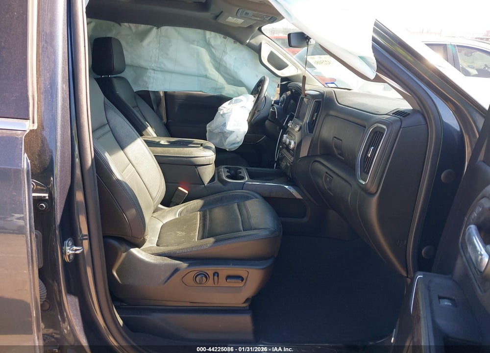 2021 GMC SIERRA 1500 4WD  SHORT BOX DENALI VIN: 1GTU9FET6MZ380153