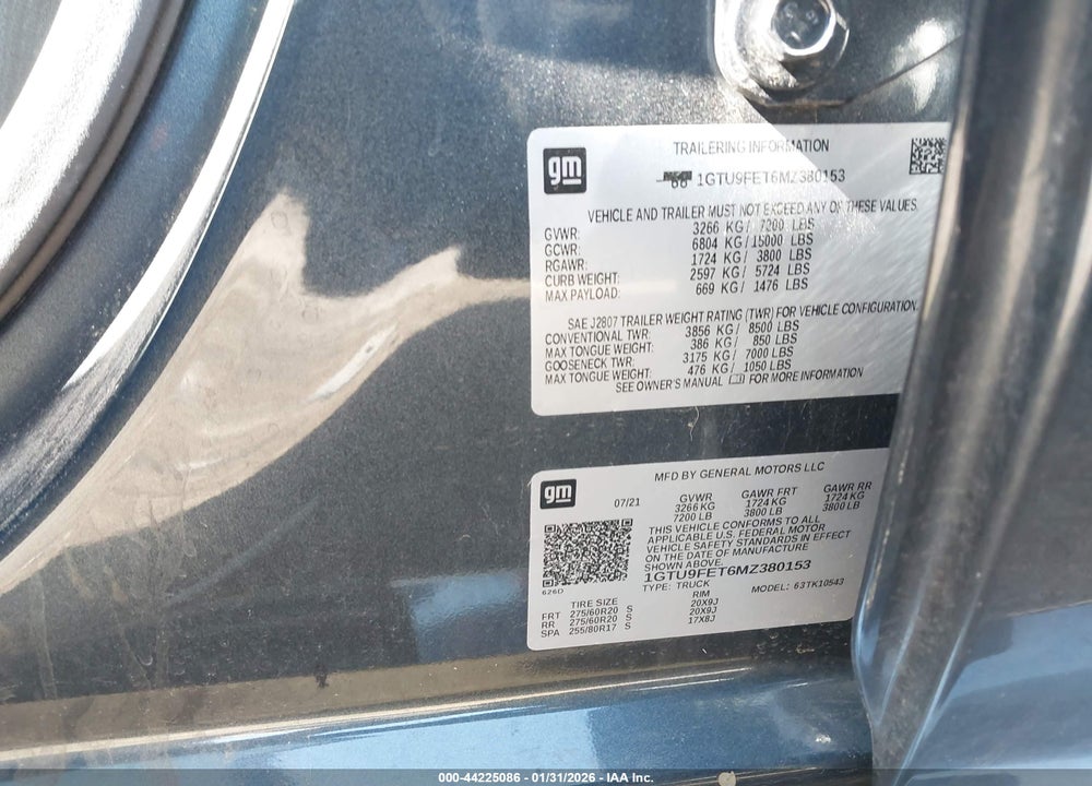 2021 GMC SIERRA 1500 4WD  SHORT BOX DENALI VIN: 1GTU9FET6MZ380153