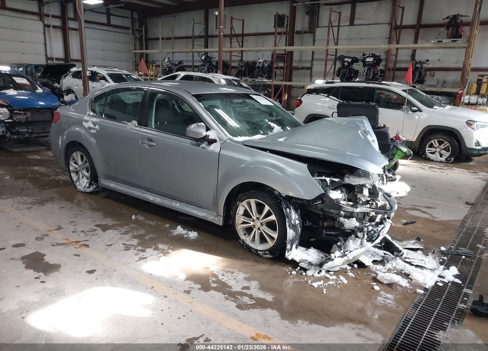 2013 SUBARU LEGACY 2.5I PREMIUM VIN: 4S3BMCC64D3029035