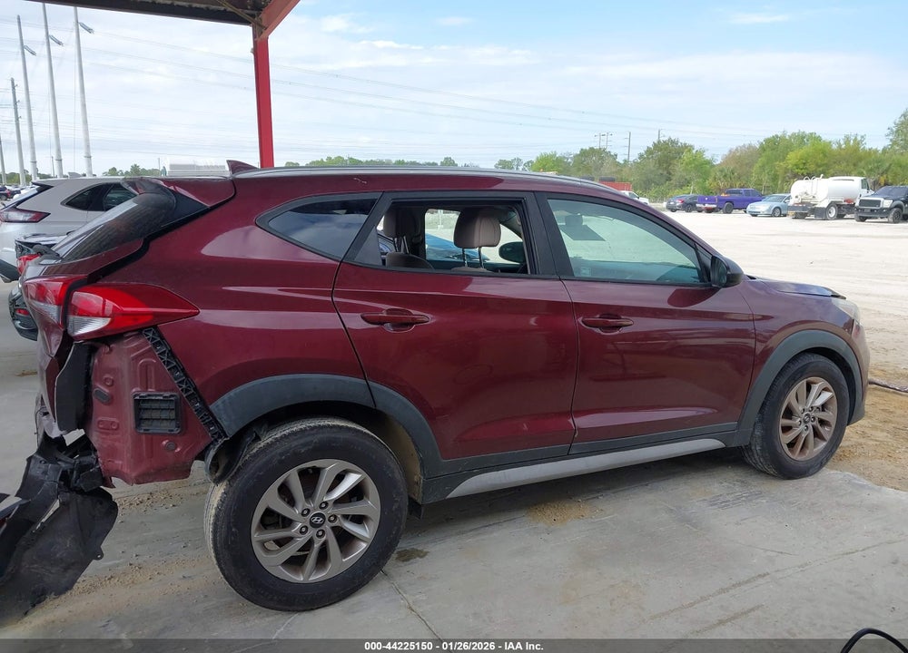 2018 HYUNDAI TUCSON SEL VIN: KM8J33A42JU600782