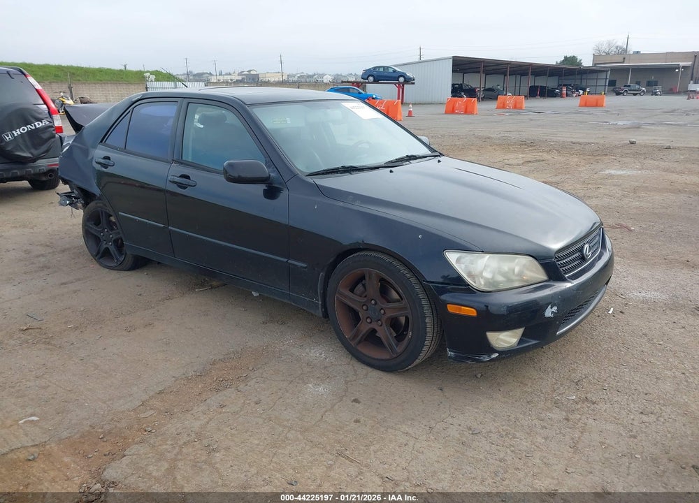 2002 LEXUS IS 300 VIN: JTHBD192220053047