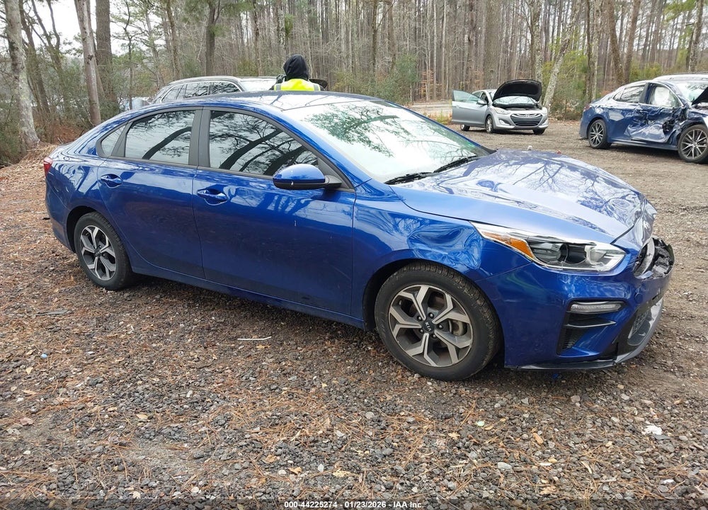 2021 KIA FORTE LXS VIN: 3KPF24AD9ME388727