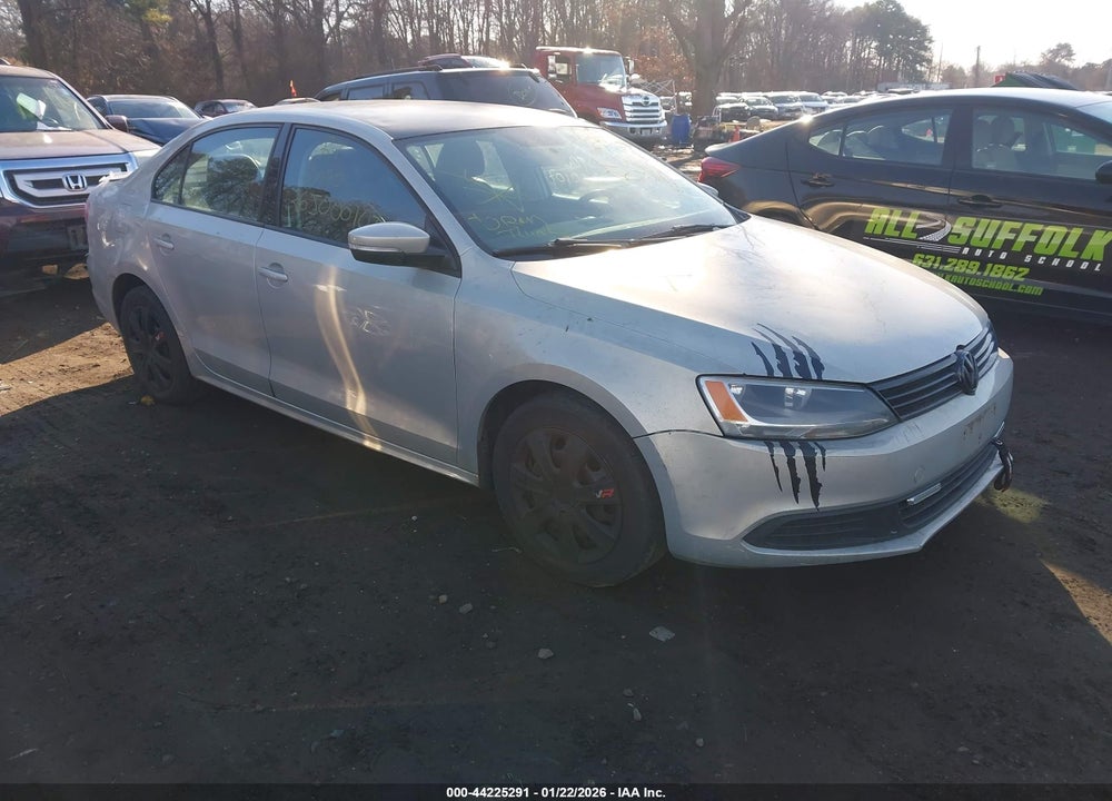 2011 VOLKSWAGEN JETTA 2.5L SE VIN: 3VWDZ7AJ0BM305325