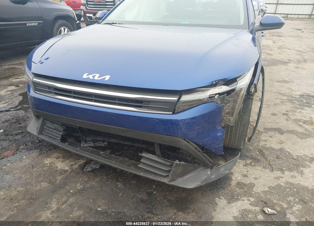 2025 KIA K4 LXS VIN: 3KPFT4DE0SE196241