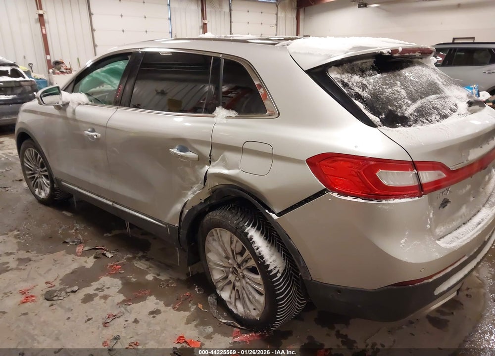 2016 LINCOLN MKX RESERVE VIN: 2LMTJ8LR6GBL63611