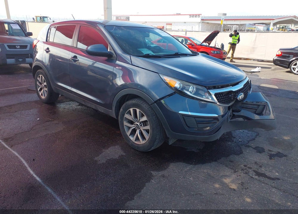 2014 KIA SPORTAGE LX VIN: KNDPBCAC7E7628784