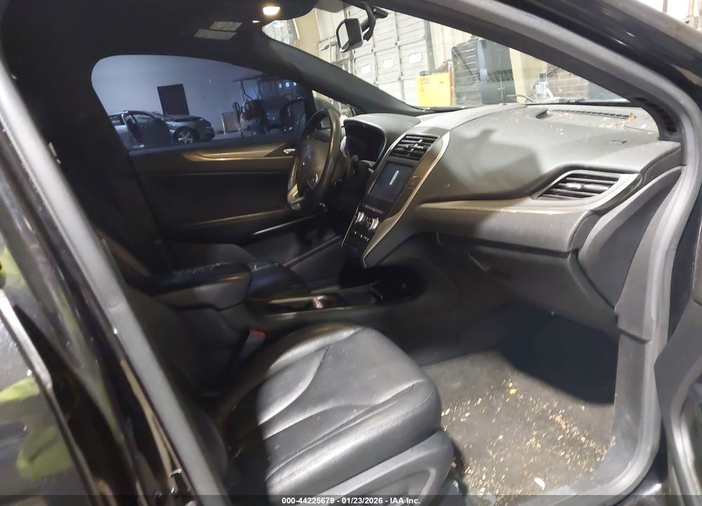 2015 LINCOLN MKC VIN: 5LMCJ1A9XFUJ41410