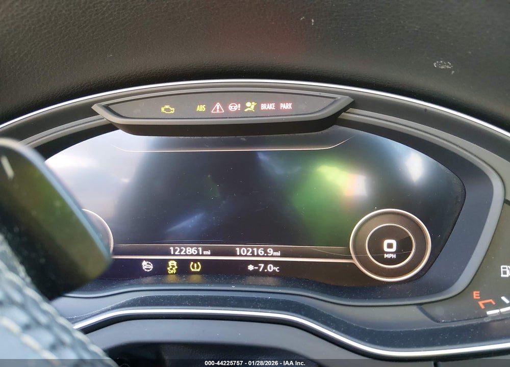 2018 AUDI SQ5 3.0T PREMIUM PLUS VIN: WA1C4AFY5J2014920
