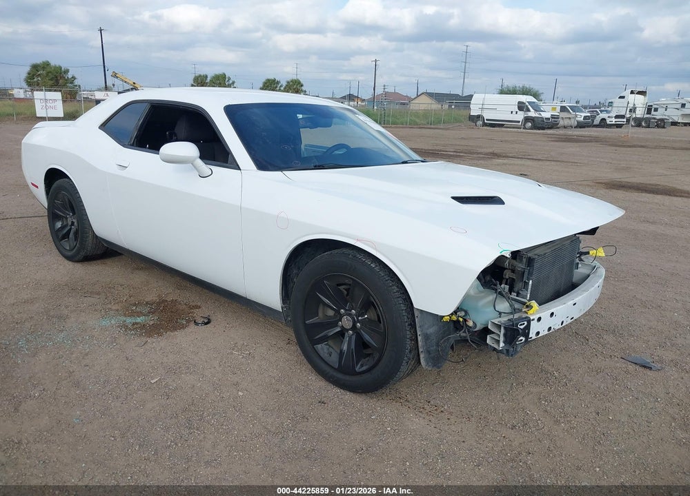 2019 DODGE CHALLENGER SXT VIN: 2C3CDZAG5KH687769