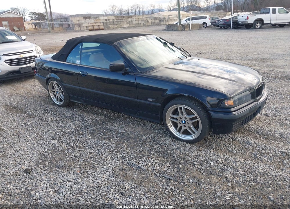 1995 BMW 325 IC VIN: WBABJ5322SJC84261