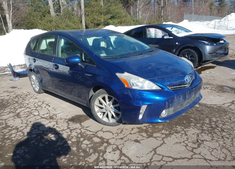 2012 TOYOTA PRIUS V FIVE VIN: JTDZN3EU6C3022108