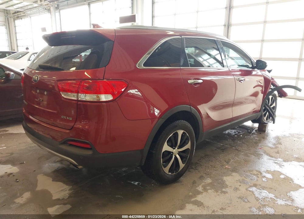 2017 KIA SORENTO 3.3L EX VIN: 5XYPH4A52HG204300