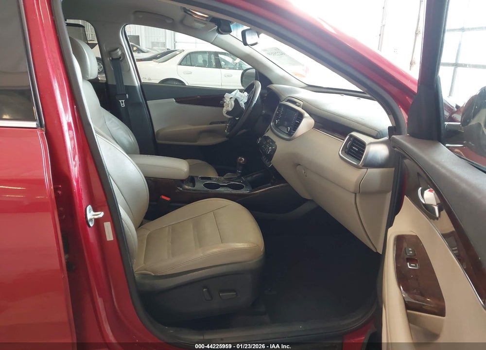 2017 KIA SORENTO 3.3L EX VIN: 5XYPH4A52HG204300