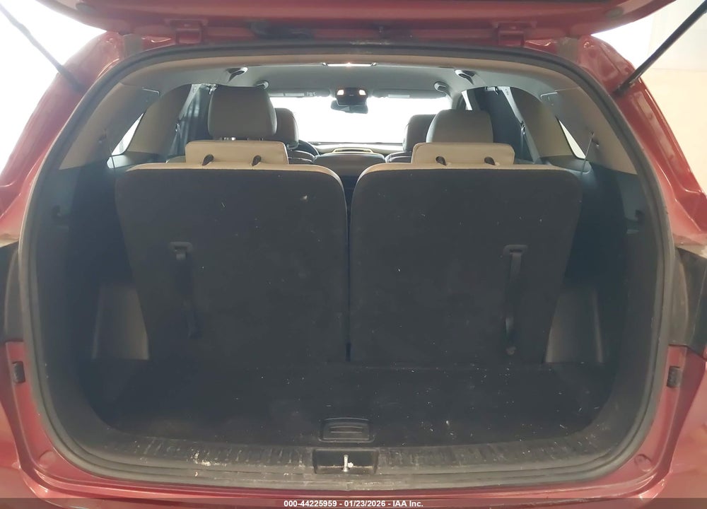 2017 KIA SORENTO 3.3L EX VIN: 5XYPH4A52HG204300