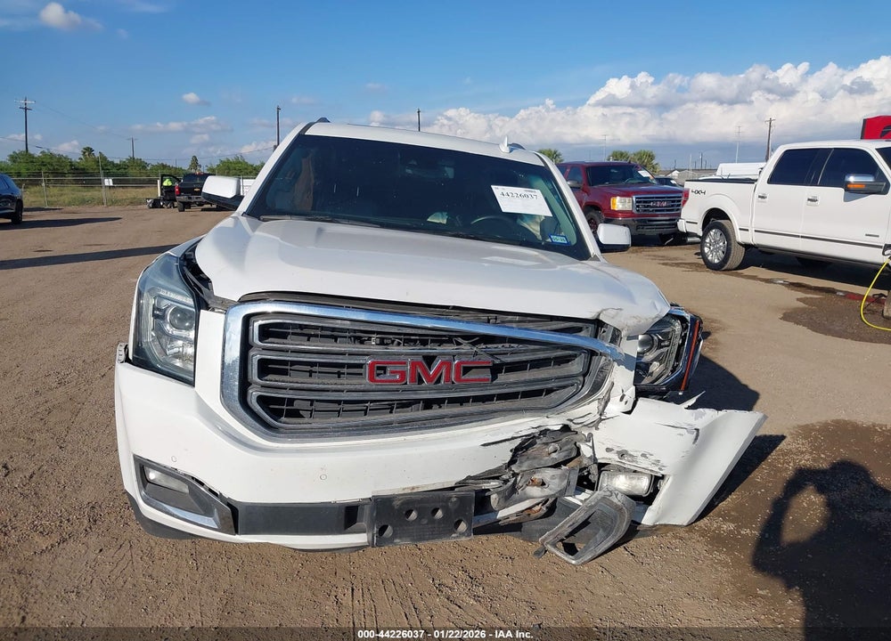 2018 GMC YUKON XL SLT VIN: 1GKS1GKC9JR147036