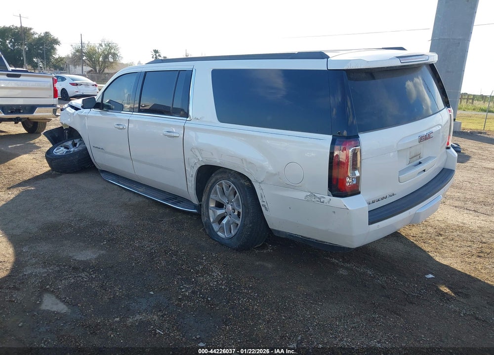 2018 GMC YUKON XL SLT VIN: 1GKS1GKC9JR147036