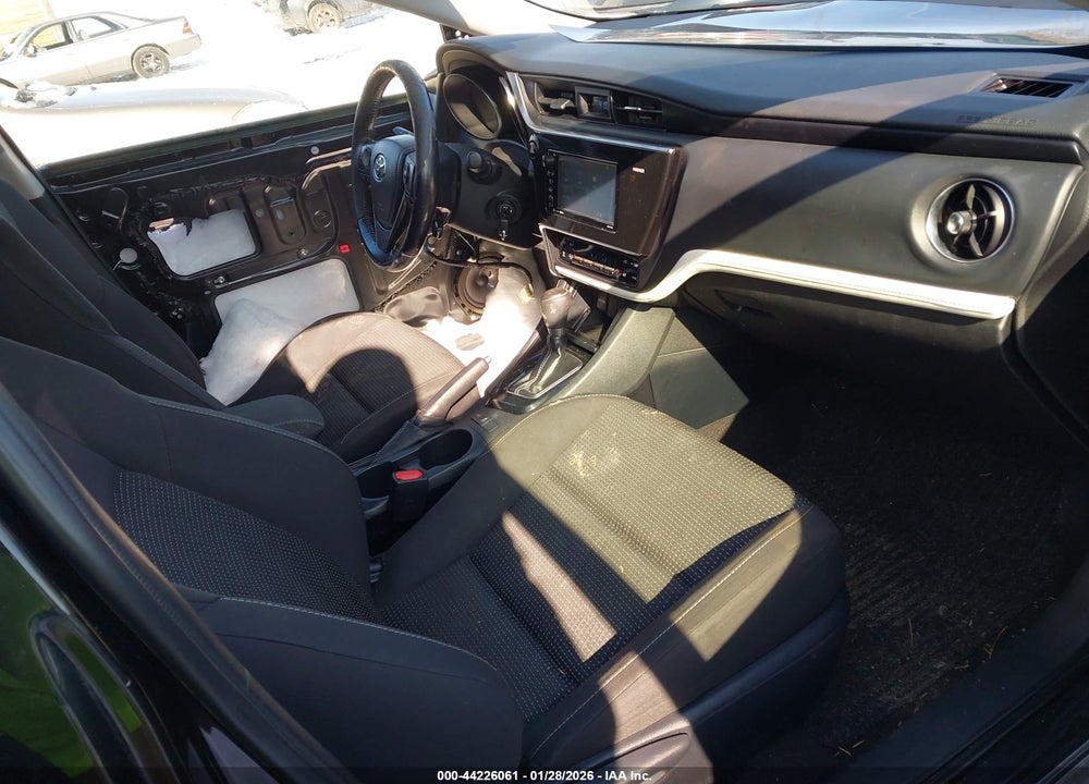 2017 TOYOTA COROLLA IM VIN: JTNKARJE6HJ526574