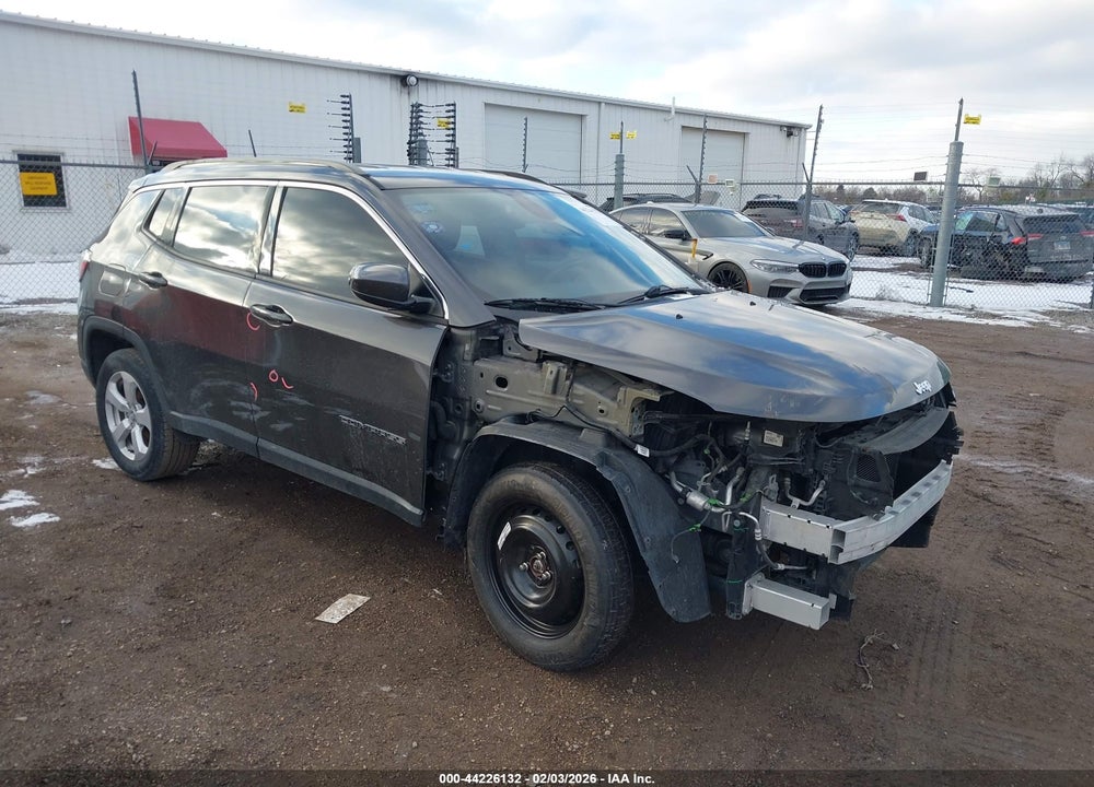 2018 JEEP COMPASS LATITUDE FWD VIN: 3C4NJCBB6JT211193