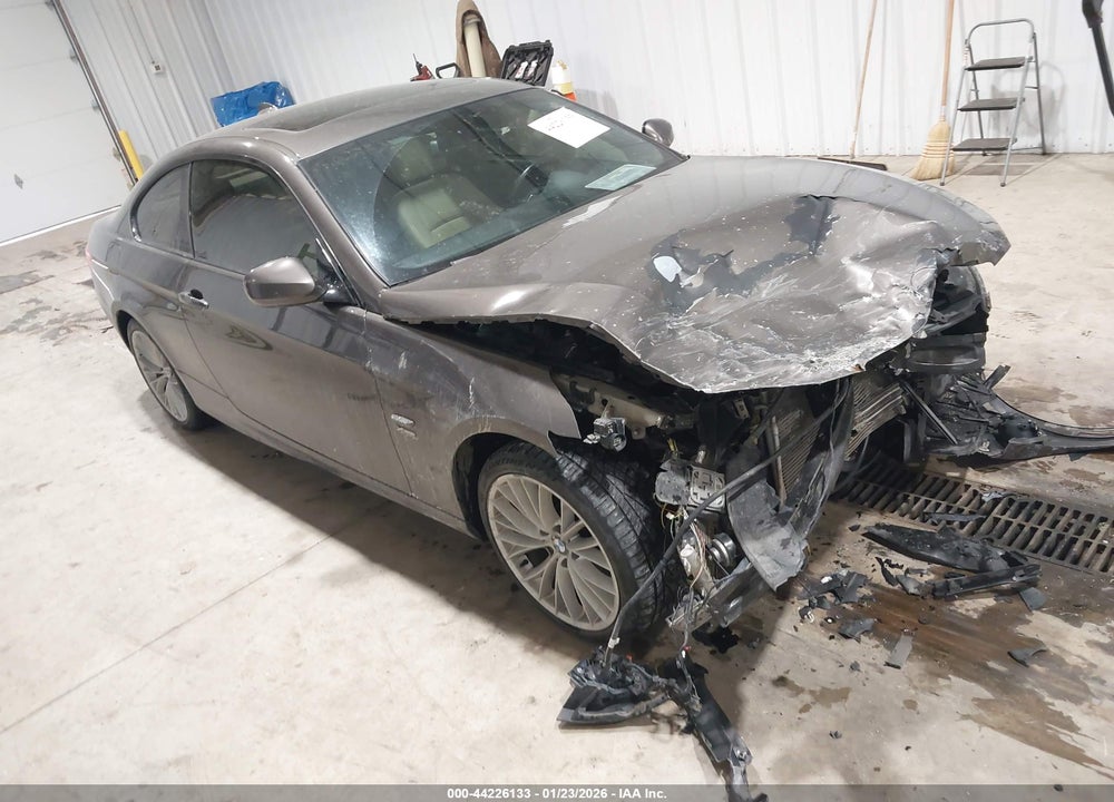 2011 BMW 335I XDRIVE VIN: WBAKF9C50BE261716