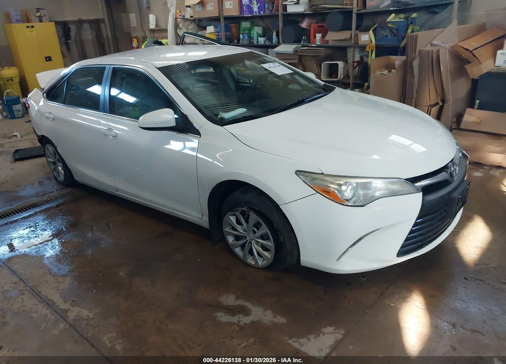 2016 TOYOTA CAMRY LE VIN: 4T1BF1FK7GU177360