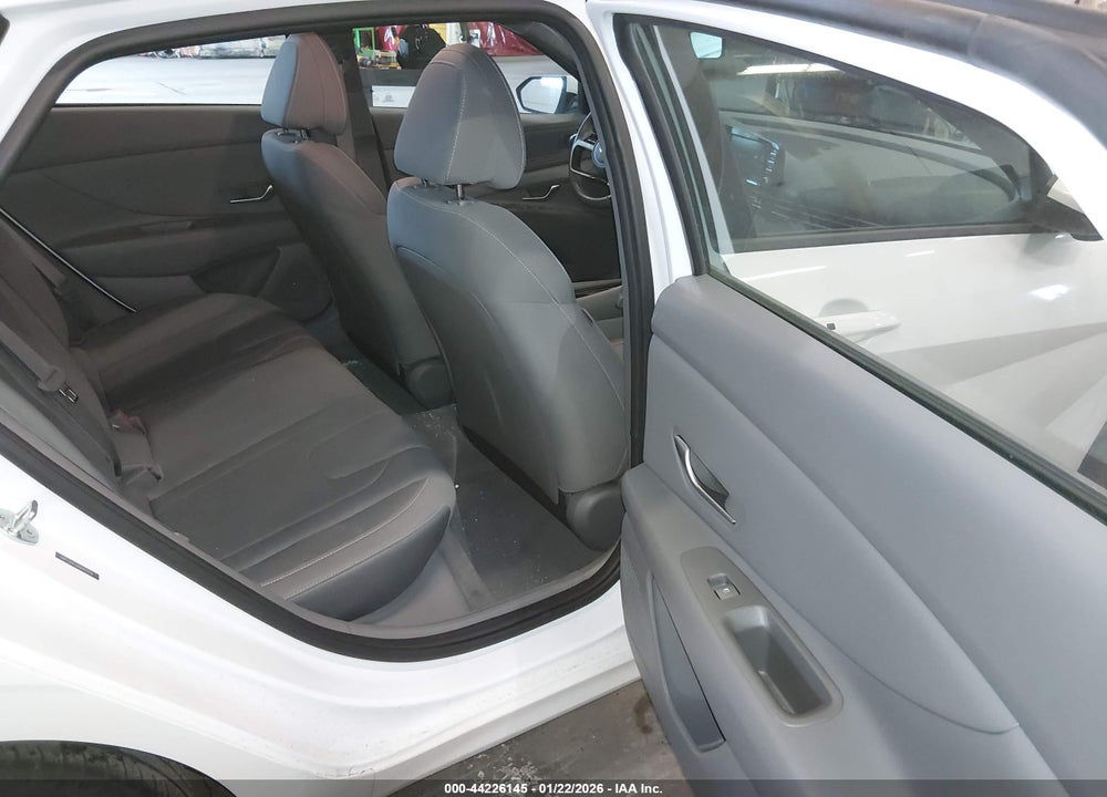 2021 HYUNDAI ELANTRA SEL VIN: 5NPLS4AG0MH032756