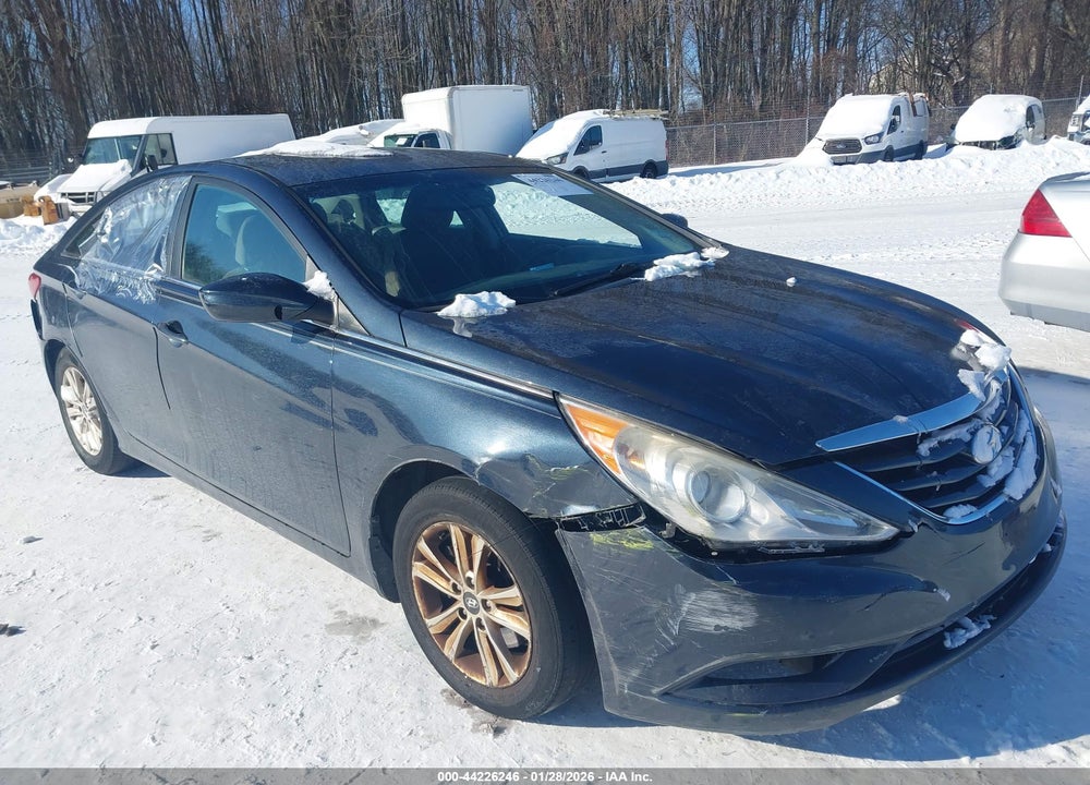 2013 HYUNDAI SONATA GLS VIN: 5NPEB4AC6DH659371