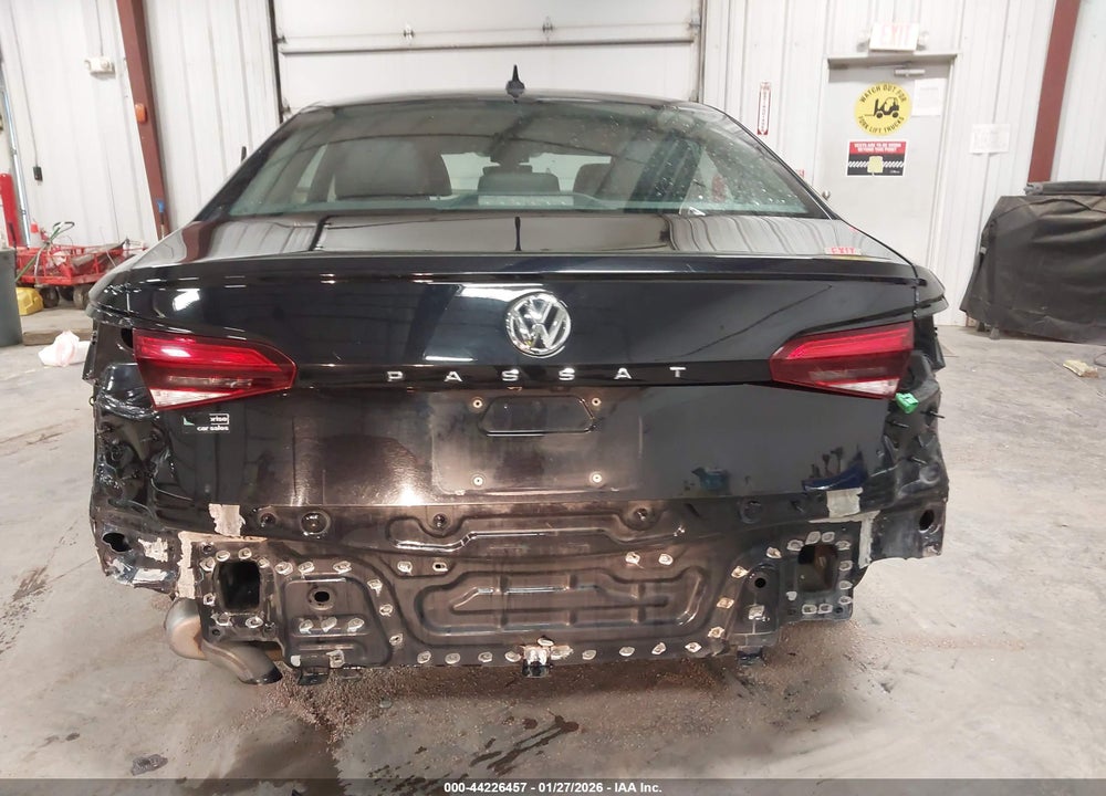 2021 VOLKSWAGEN PASSAT 2.0T SE VIN: 1VWSA7A32MC012479