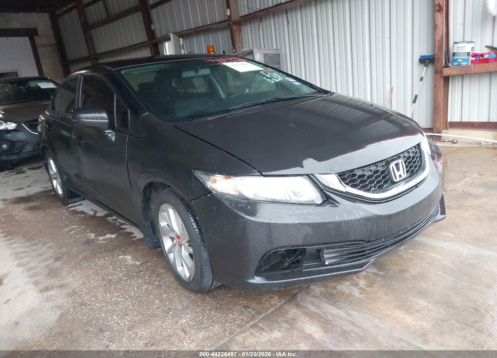 2015 HONDA CIVIC LX VIN: 2HGFB2F55FH520722