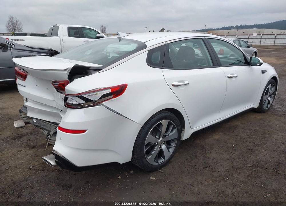 2019 KIA OPTIMA S VIN: 5XXGT4L36KG359390