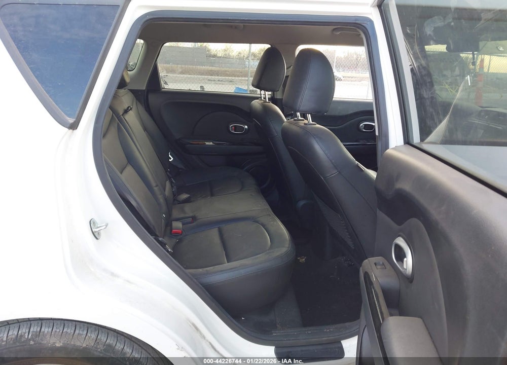 2016 KIA SOUL ! VIN: KNDJX3A52G7287855