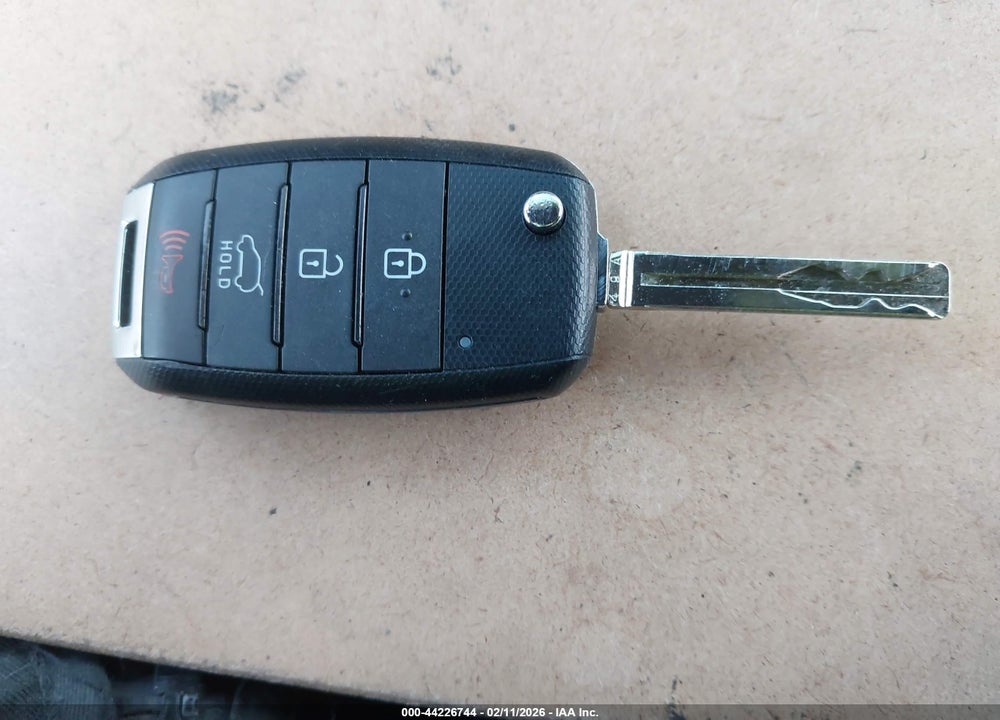 2016 KIA SOUL ! VIN: KNDJX3A52G7287855
