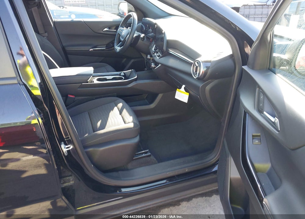 2025 CHEVROLET EQUINOX FWD LT VIN: 3GNAXHEG5SL105859