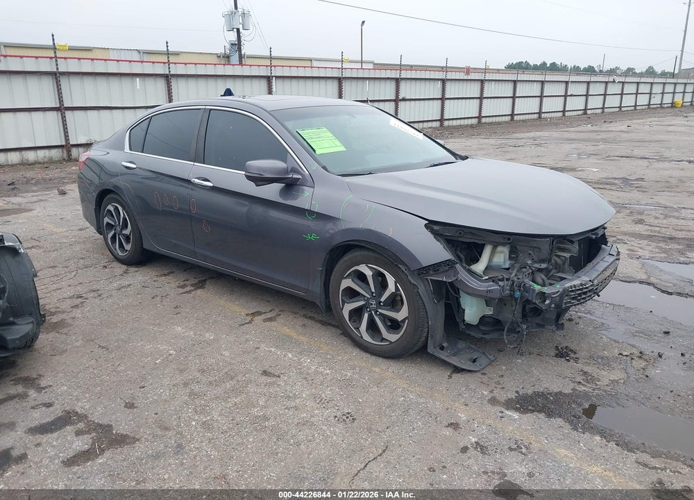 2017 HONDA ACCORD EX-L VIN: 1HGCR2F86HA013015