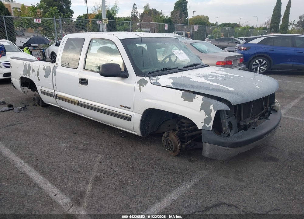 2002 CHEVROLET SILVERADO 1500 VIN: 2GCEC19V821120590