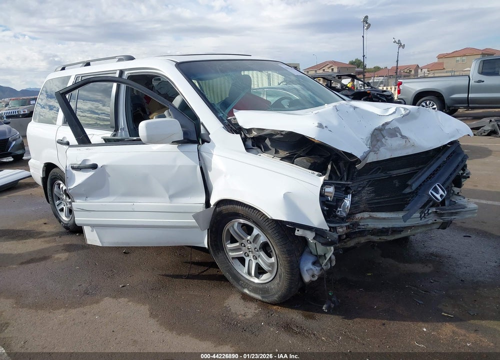 2005 HONDA PILOT EX-L VIN: 2HKYF187X5H552608